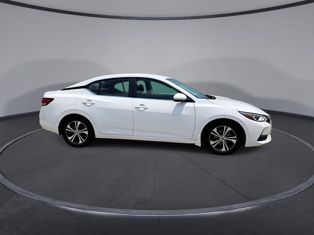 Thumbnail: 2023 Nissan Sentra - 9