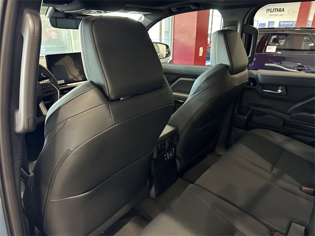 Thumbnail: 2026 Toyota 4Runner - 9