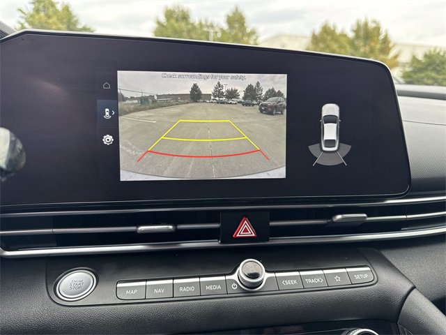 Thumbnail: 2022 Hyundai Elantra - 21