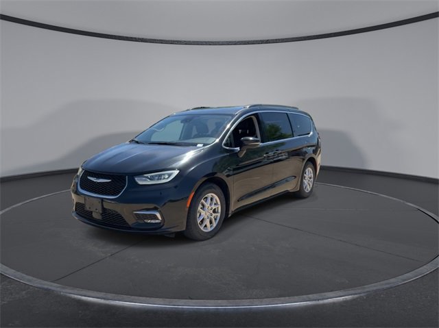 2022 Chrysler Pacifica Touring 4