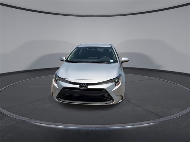2024 Toyota Corolla LE photo 2