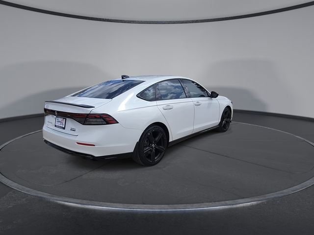 Thumbnail: 2023 Honda Accord - 8