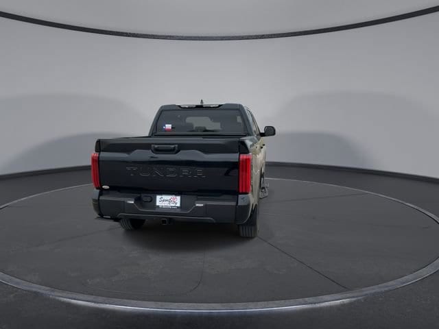 Thumbnail: 2024 Toyota Tundra - 7