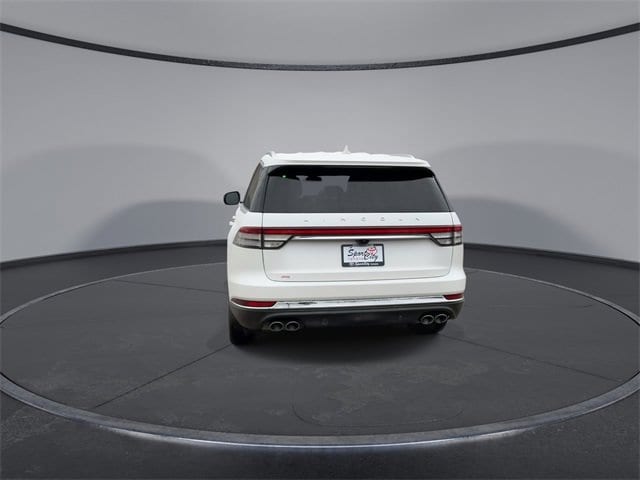 Thumbnail: 2020 Lincoln Aviator - 7