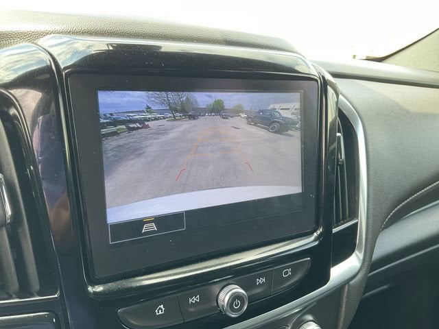 Thumbnail: 2023 Chevrolet Traverse - 22