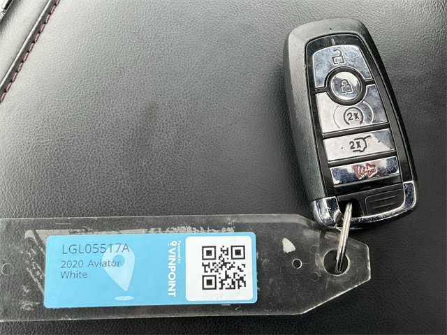 Thumbnail: 2020 Lincoln Aviator - 27