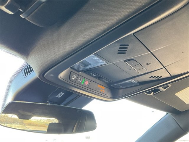 Thumbnail: 2024 Cadillac XT4 - 24