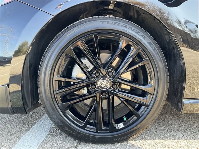 Thumbnail: 2025 Toyota Camry - 12