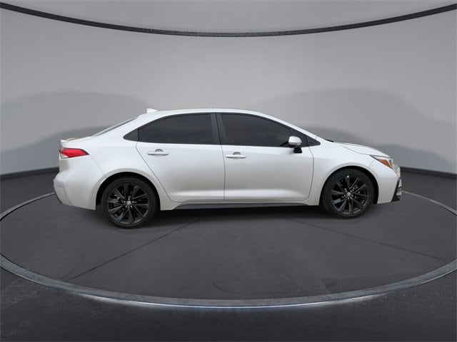 Thumbnail: 2023 Toyota Corolla - 9