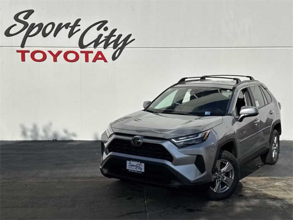 New 2025 Toyota RAV4 XLE SUV
