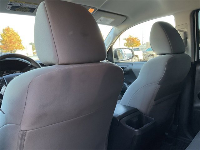 Thumbnail: 2022 Toyota Tacoma - 15