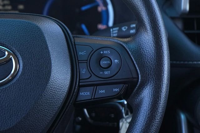 Thumbnail: 2024 Toyota RAV4 - 18