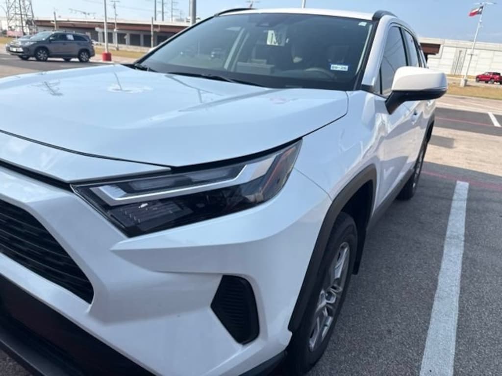Used 2024 Toyota RAV4 XLE SUV