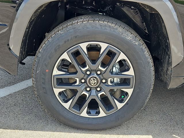 Thumbnail: 2026 Toyota Tundra - 13