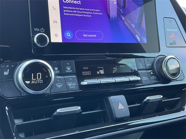 Thumbnail: 2024 Toyota Highlander - 25