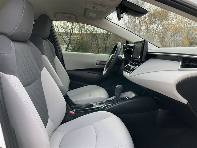 Thumbnail: 2022 Toyota Corolla - 17