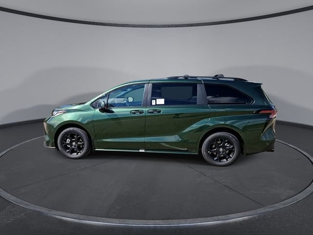 Thumbnail: 2026 Toyota Sienna - 5