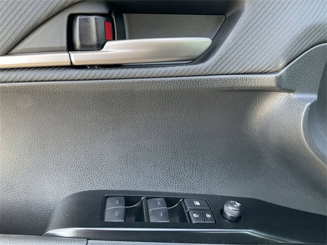 Thumbnail: 2025 Toyota Camry - 14