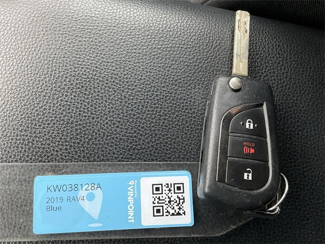 Thumbnail: 2019 Toyota RAV4 - 26