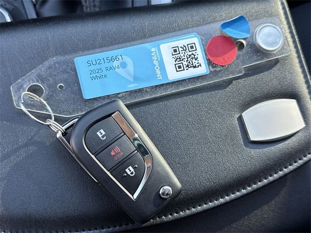 Thumbnail: 2025 Toyota RAV4 - 26