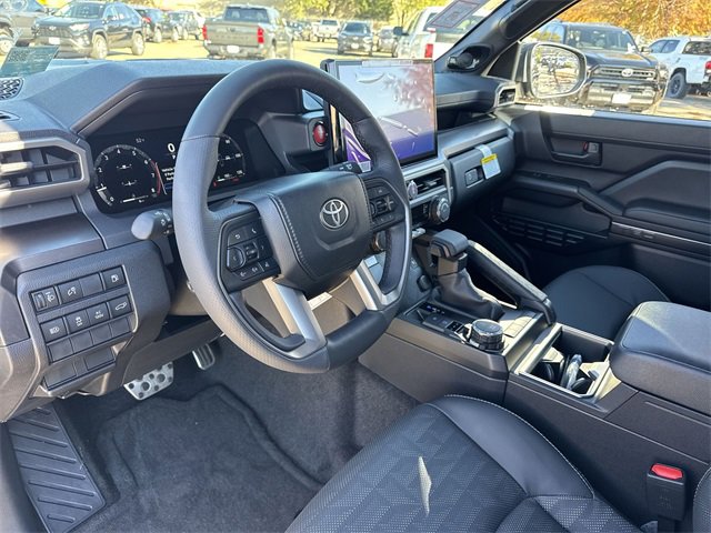 Thumbnail: 2025 Toyota 4Runner - 10