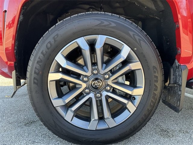 Thumbnail: 2025 Toyota 4Runner - 12