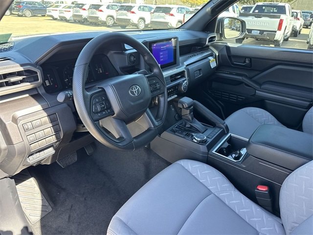 Thumbnail: 2025 Toyota Tacoma - 10
