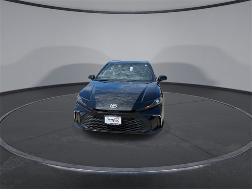 Used 2025 Toyota Camry SE Sedan