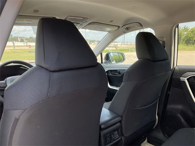 Thumbnail: 2024 Toyota RAV4 - 15