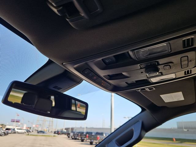 Thumbnail: 2021 Chevrolet Tahoe - 28