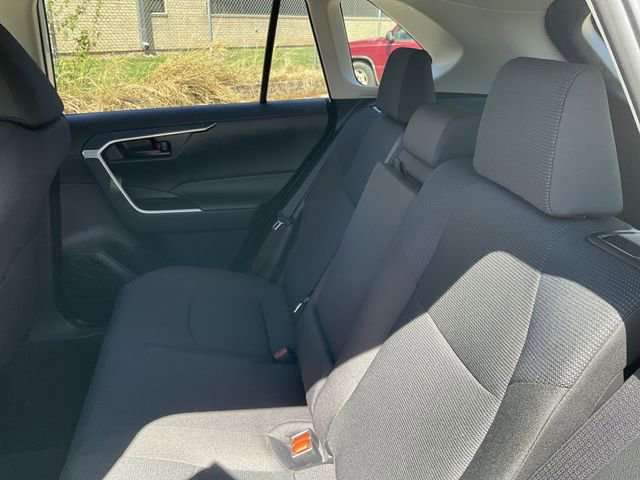 Thumbnail: 2025 Toyota RAV4 - 17