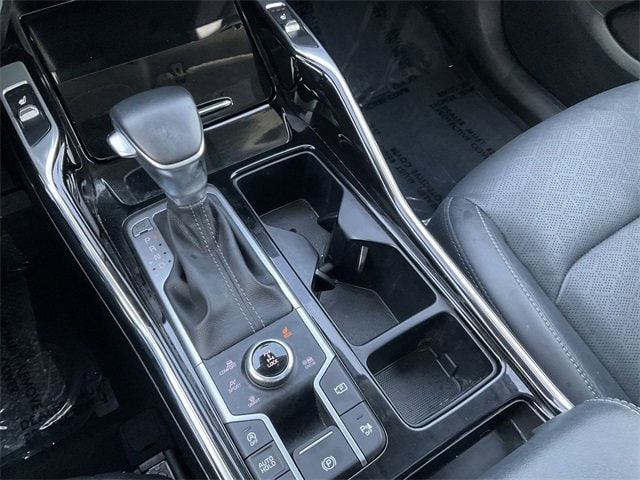 Thumbnail: 2022 Kia Sorento - 24