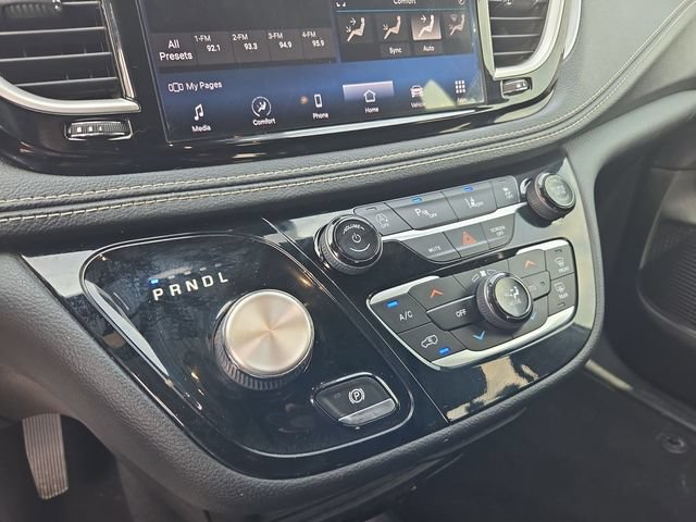 Thumbnail: 2021 Chrysler Pacifica - 27