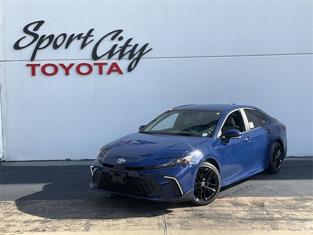 2025 Toyota Camry SE -
                  Dallas, TX