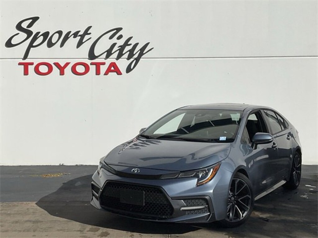 Used 2020 Toyota Corolla SE Sedan