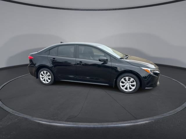 Thumbnail: 2026 Toyota Corolla - 9