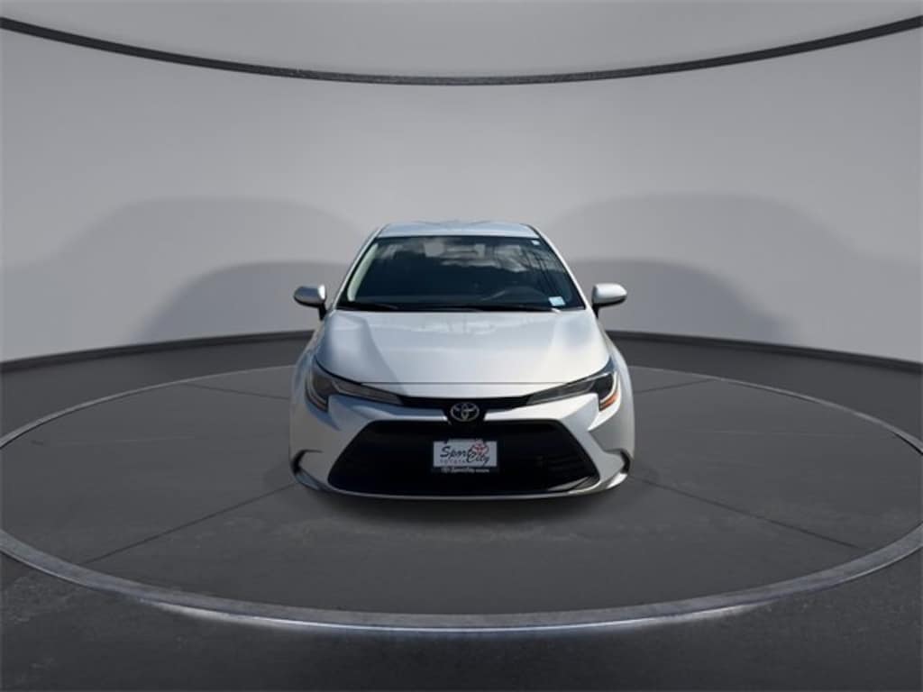 Used 2024 Toyota Corolla LE Sedan