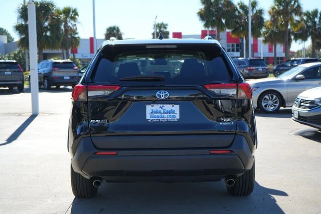 Thumbnail: 2024 Toyota RAV4 - 5