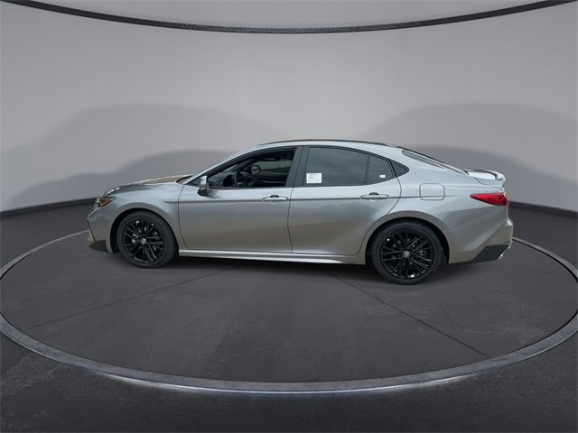 2025 Toyota Camry SE 5