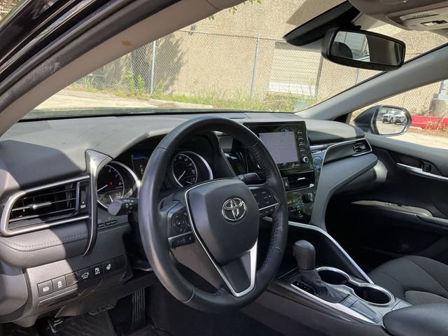 Thumbnail: 2023 Toyota Camry - 10