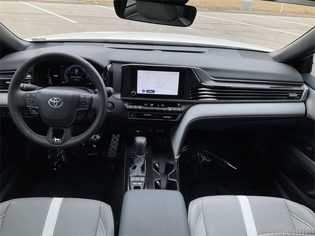 Thumbnail: 2025 Toyota Camry - 18