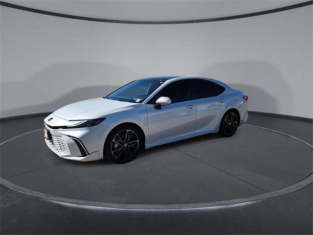 2025 Toyota Camry XSE photo 4