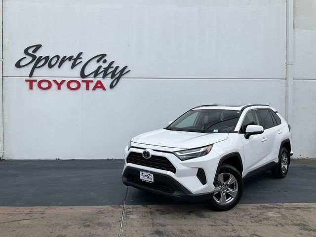 Used 2024 Toyota RAV4 Dallas TX | VIN: 2T3W1RFV3RC300866