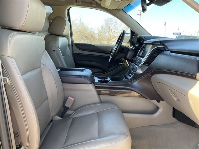 Thumbnail: 2019 Chevrolet Tahoe - 17