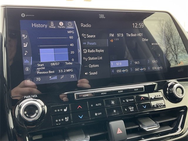 Thumbnail: 2021 Toyota Highlander - 22