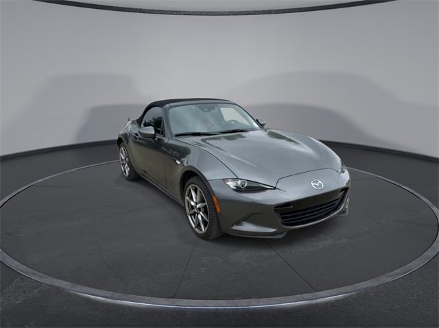 Used 2022 Mazda MX-5 Miata Grand Touring with VIN JM1NDAD70N0506863 for sale in Dallas, TX