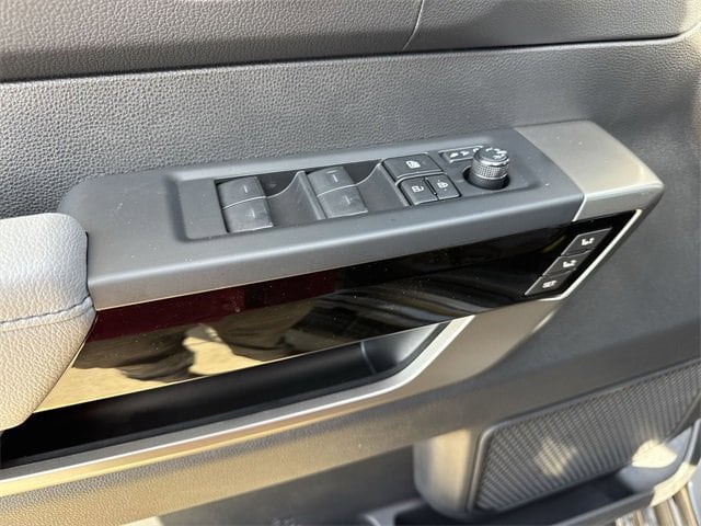 Thumbnail: 2026 Toyota Tundra - 14