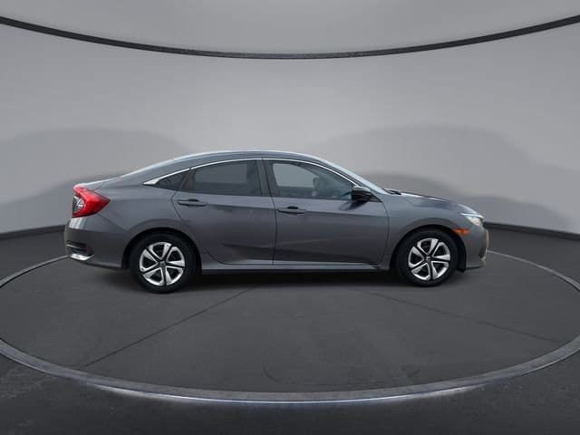 Thumbnail: 2018 Honda Civic - 9