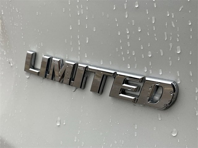 Thumbnail: 2025 Toyota RAV4 - 11