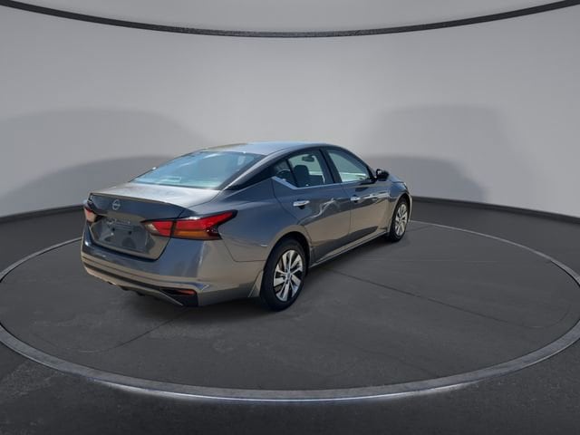 Thumbnail: 2024 Nissan Altima - 8